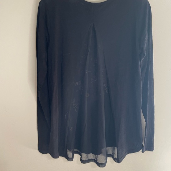 Lucky Brand Embroidered Floral See Through Back Long Sleeve Top - Picture 3 of 4